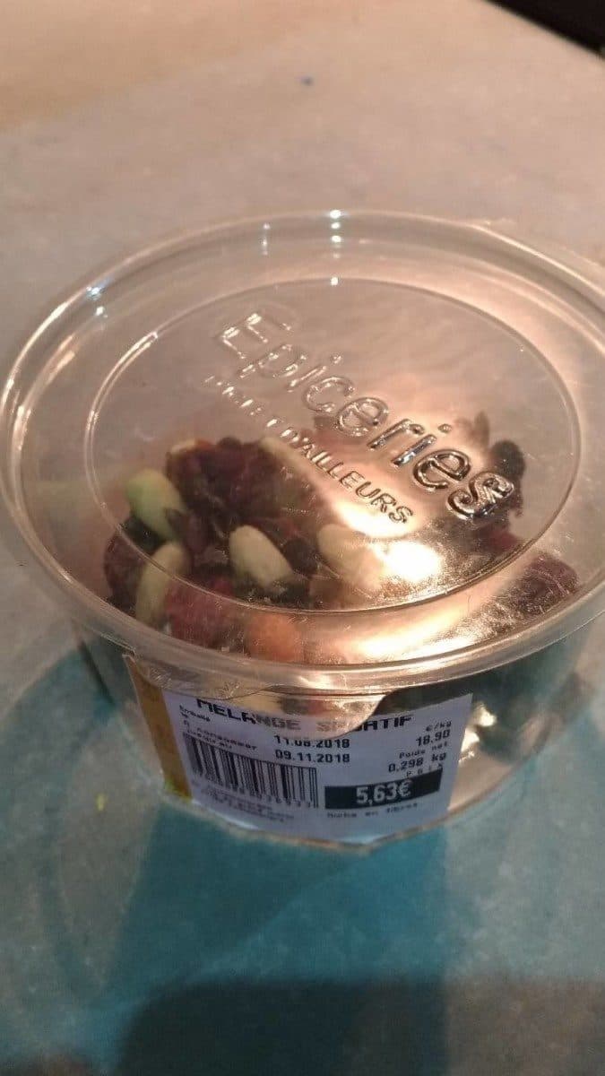 Open Food Facts Mélange sportif packshot