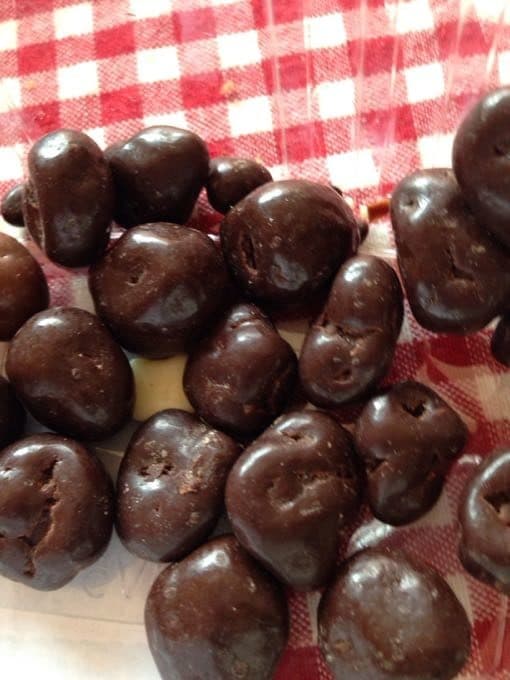 Epicerie Melange De Cranberries Enrobees De Chocolat Noir packshot