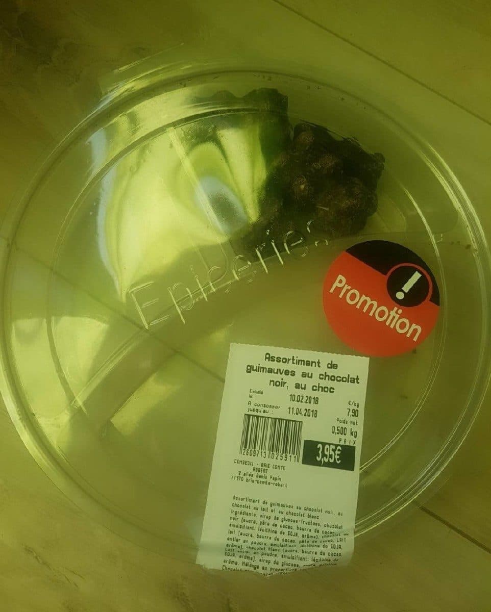 Epiceries D'ici Et D'ailleurs Assortiment de guimauve au chocolat noir, au choc packshot