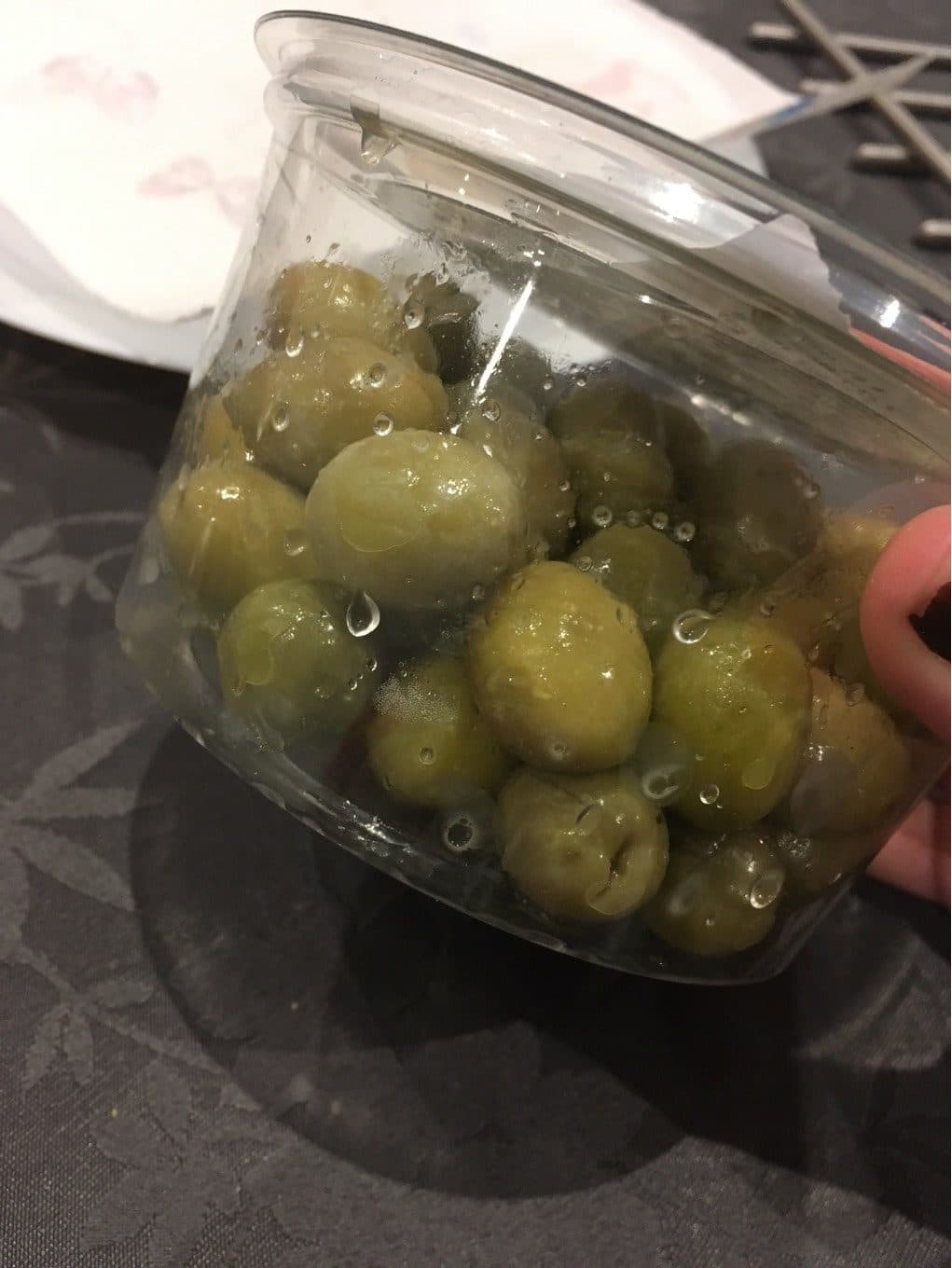 Grand Frais Olive cassée à l’ail packshot