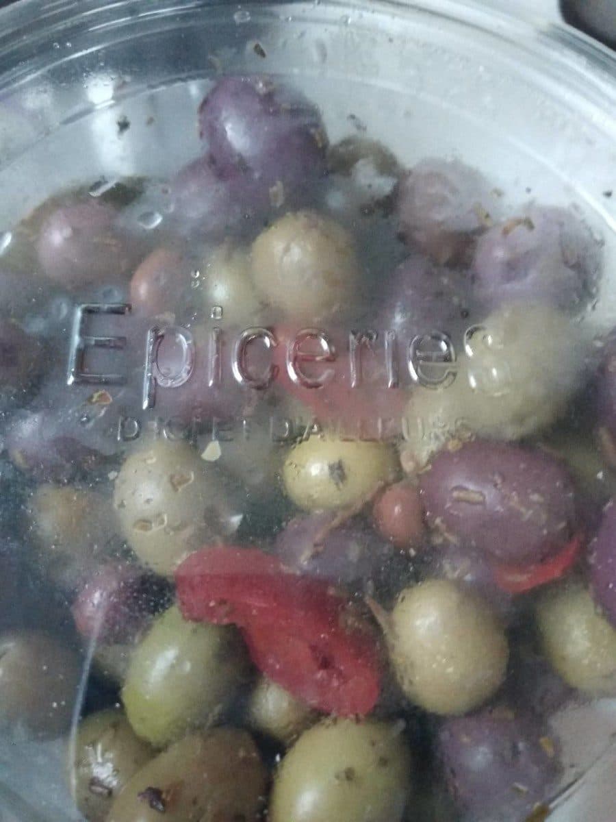 Open Food Facts Olives cuisinées à la provençale packshot