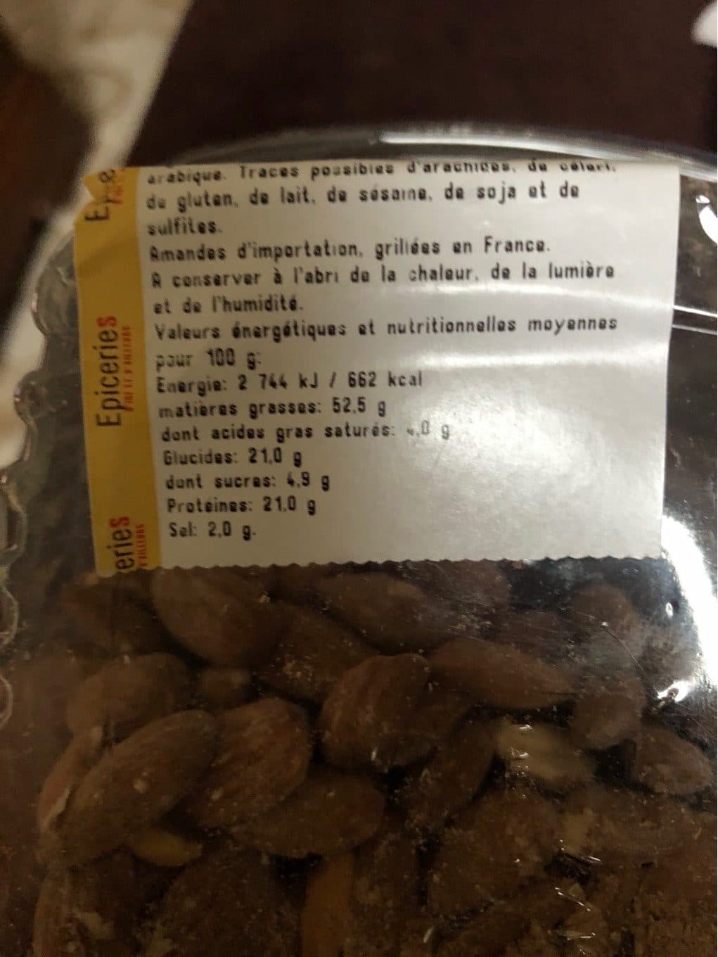 Epiceries Amandes Grillees a sec et salees packshot