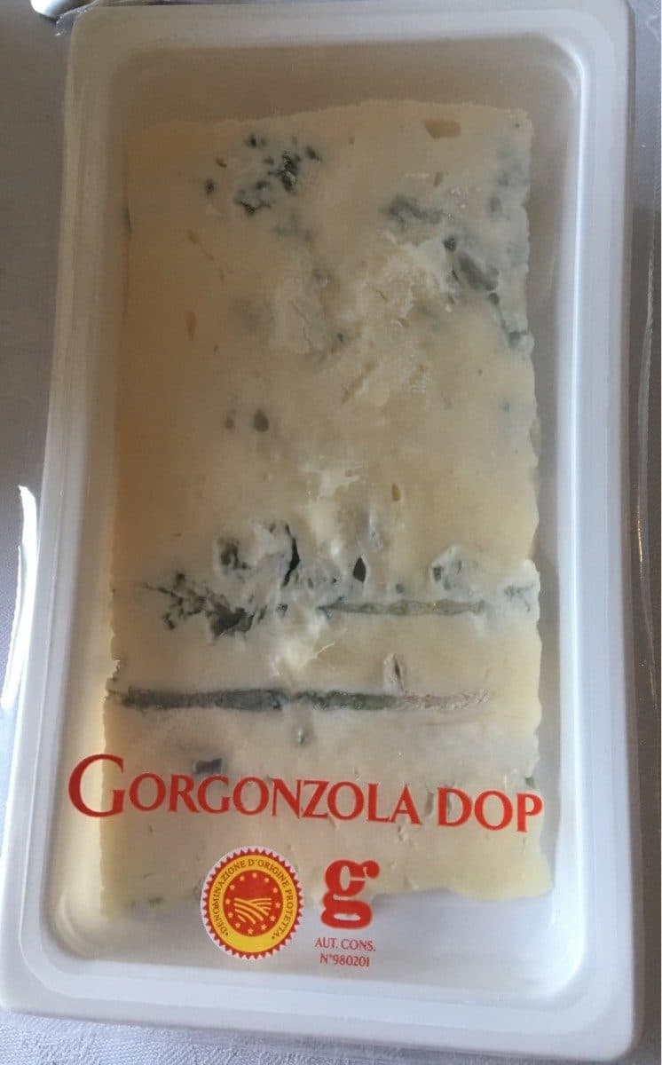 Open Food Facts Gorgonzola AOP packshot