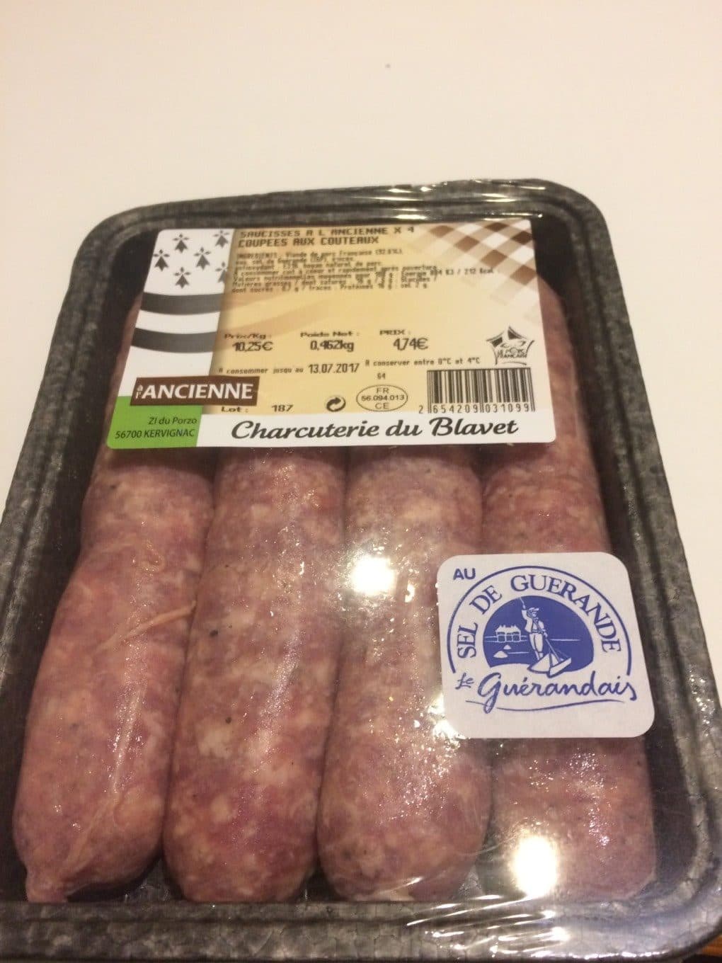 Charcuterie Du Blavet Saucisses a l ancienne coupees aux couteaux packshot