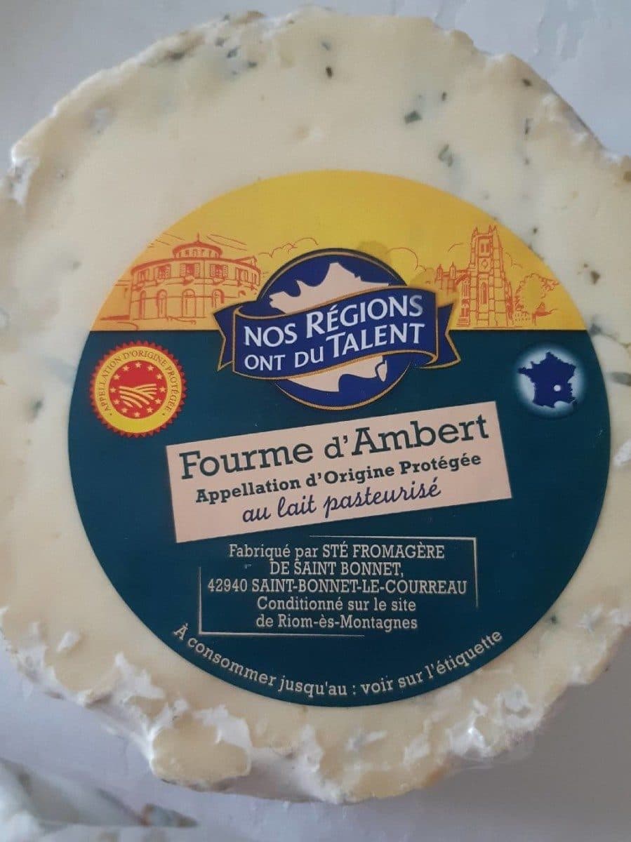 Leclerc Fourme d'Ambert packshot
