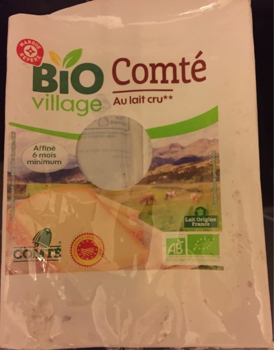 Bio Village Comté au lait cru packshot
