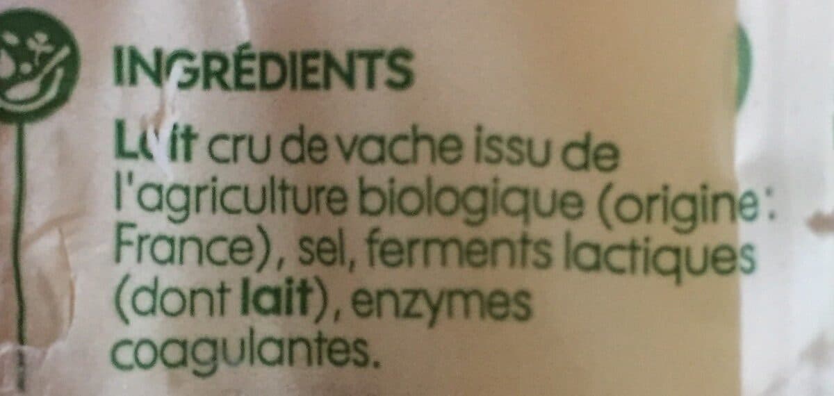 Bio Village Emmental au lait cru packshot