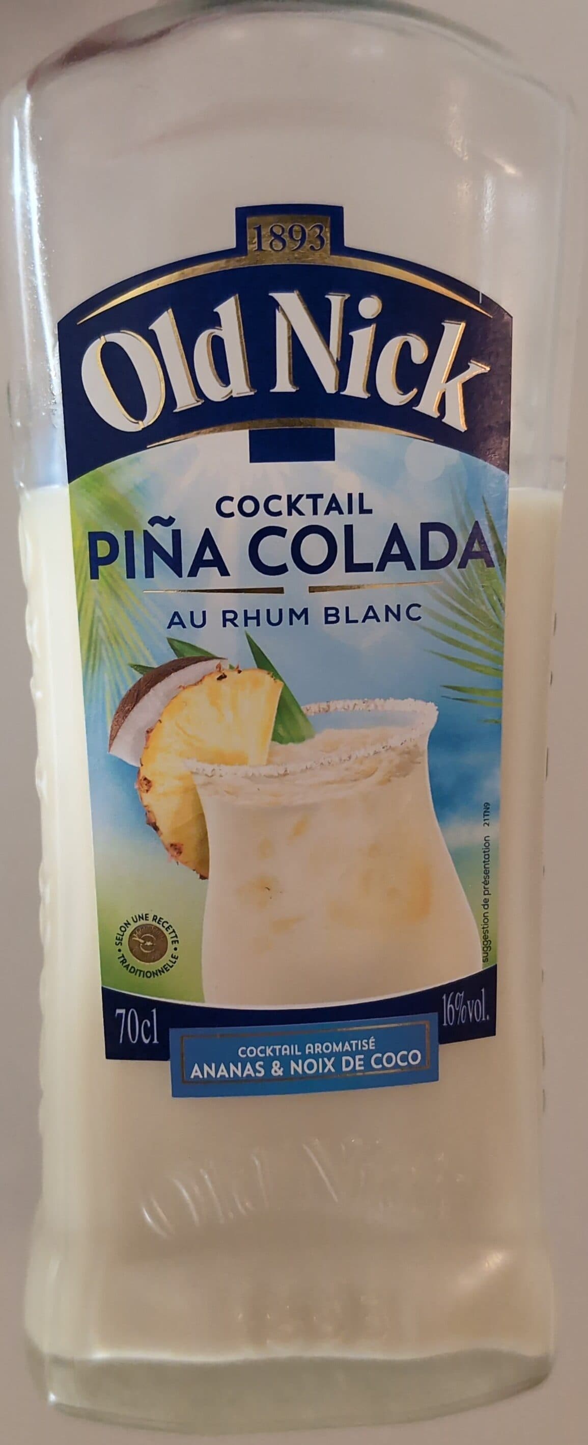 Old Nick Piña Colada au rhum blanc packshot