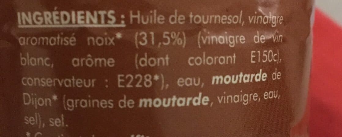 Tête noire Vinaigrette aromatisée noix packshot