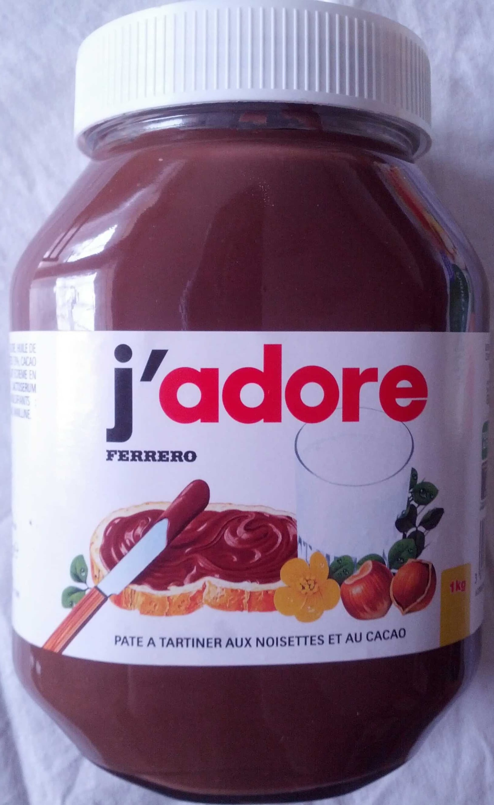 Ferrero Pâte à tartiner aux noisettes et au cacao packshot