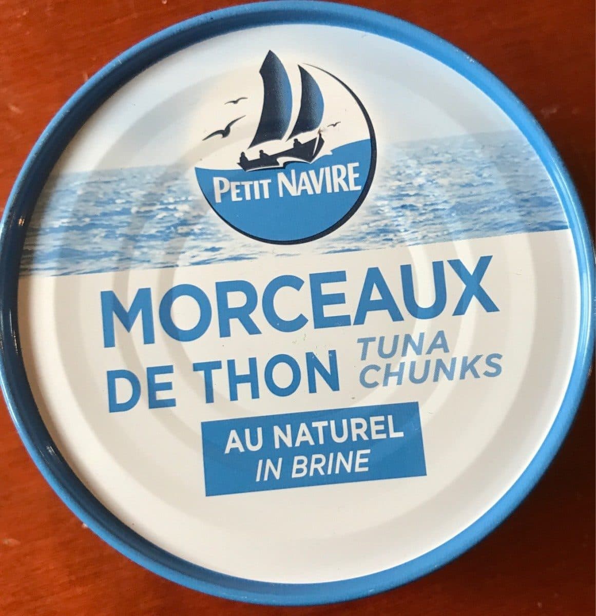Petit Navire Morceaux de thon au naturel packshot
