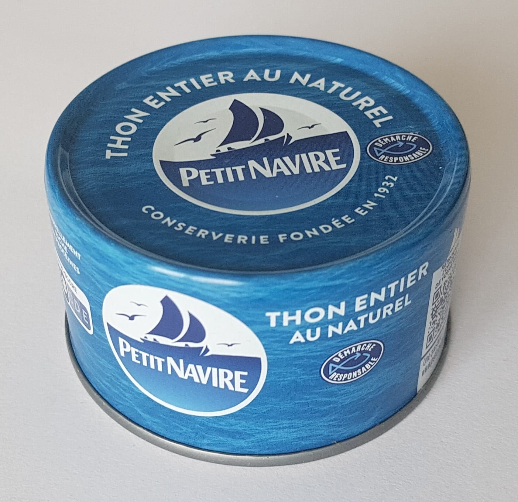 Petit Navire Thon entier au naturel Albacore packshot