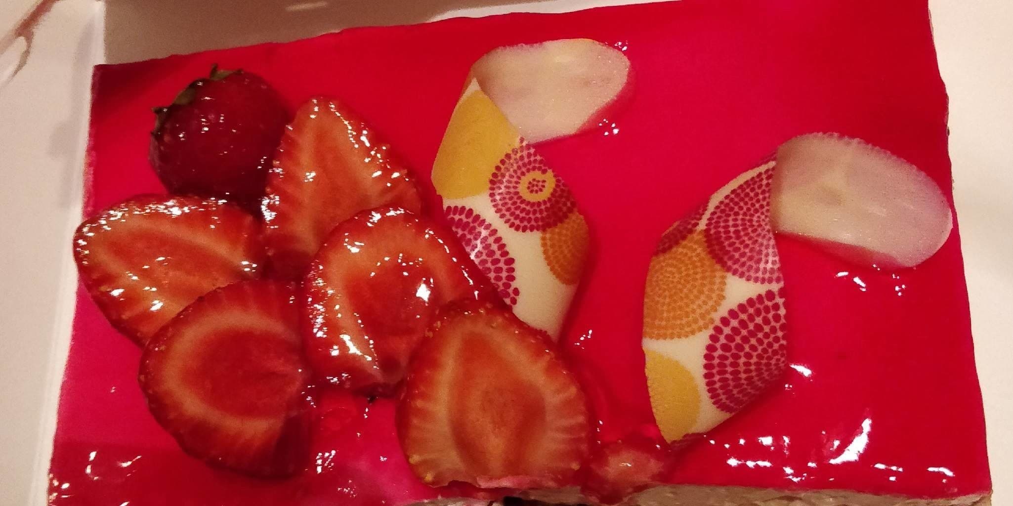 Open Food Facts Bavarois Fraise packshot