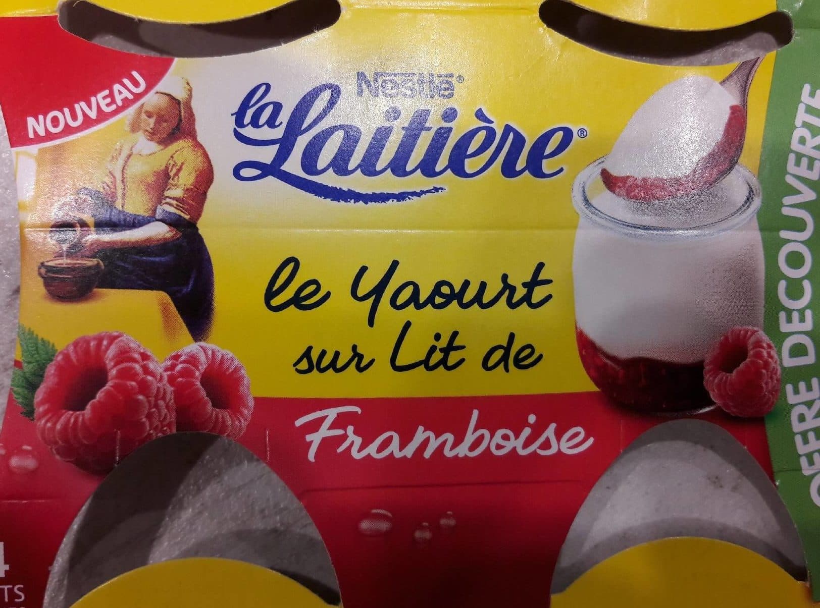 Nestlé Le Yaourt sur Lit de Framboise packshot