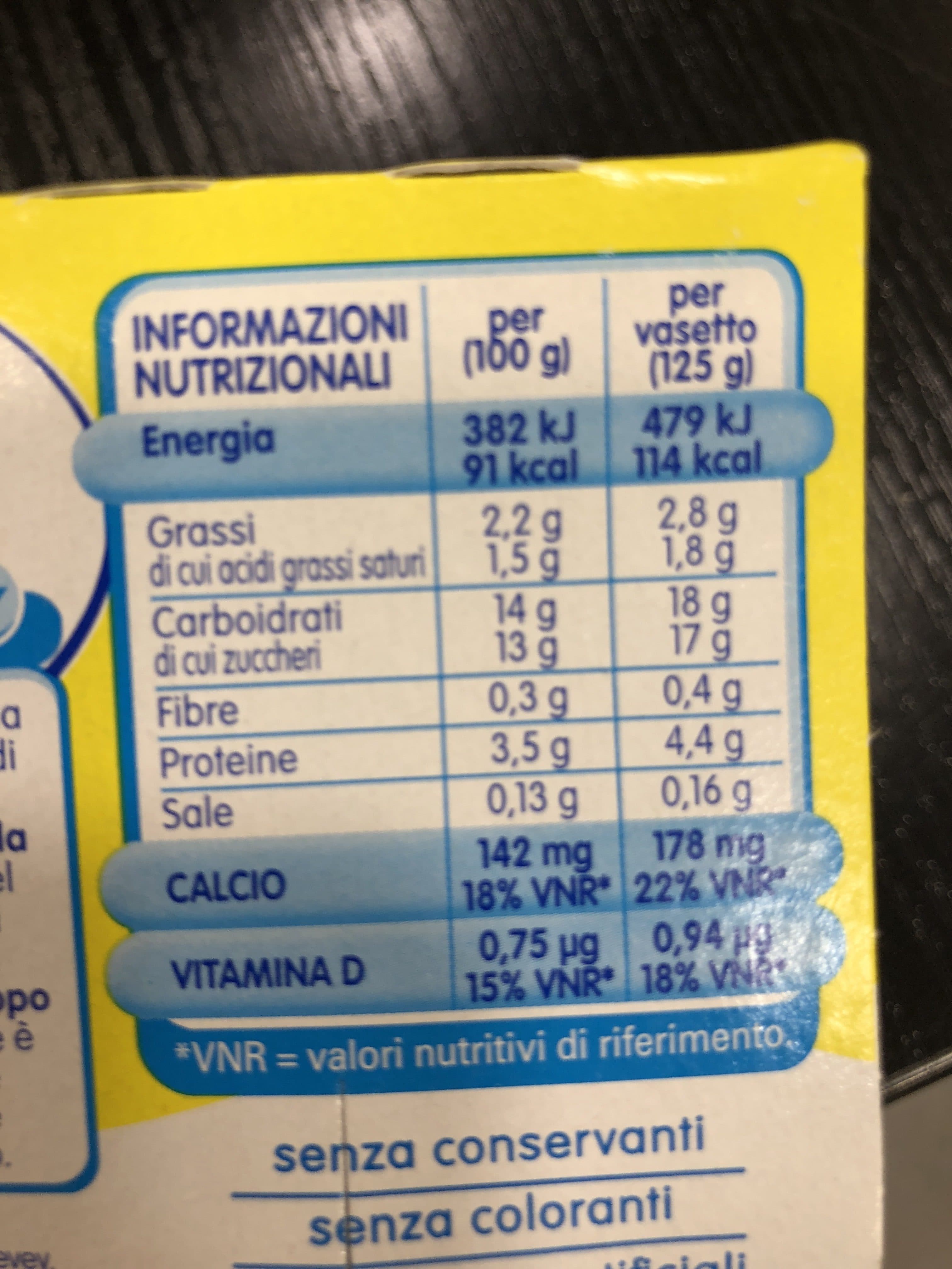 Nestlé Yogurt cremoso banana packshot