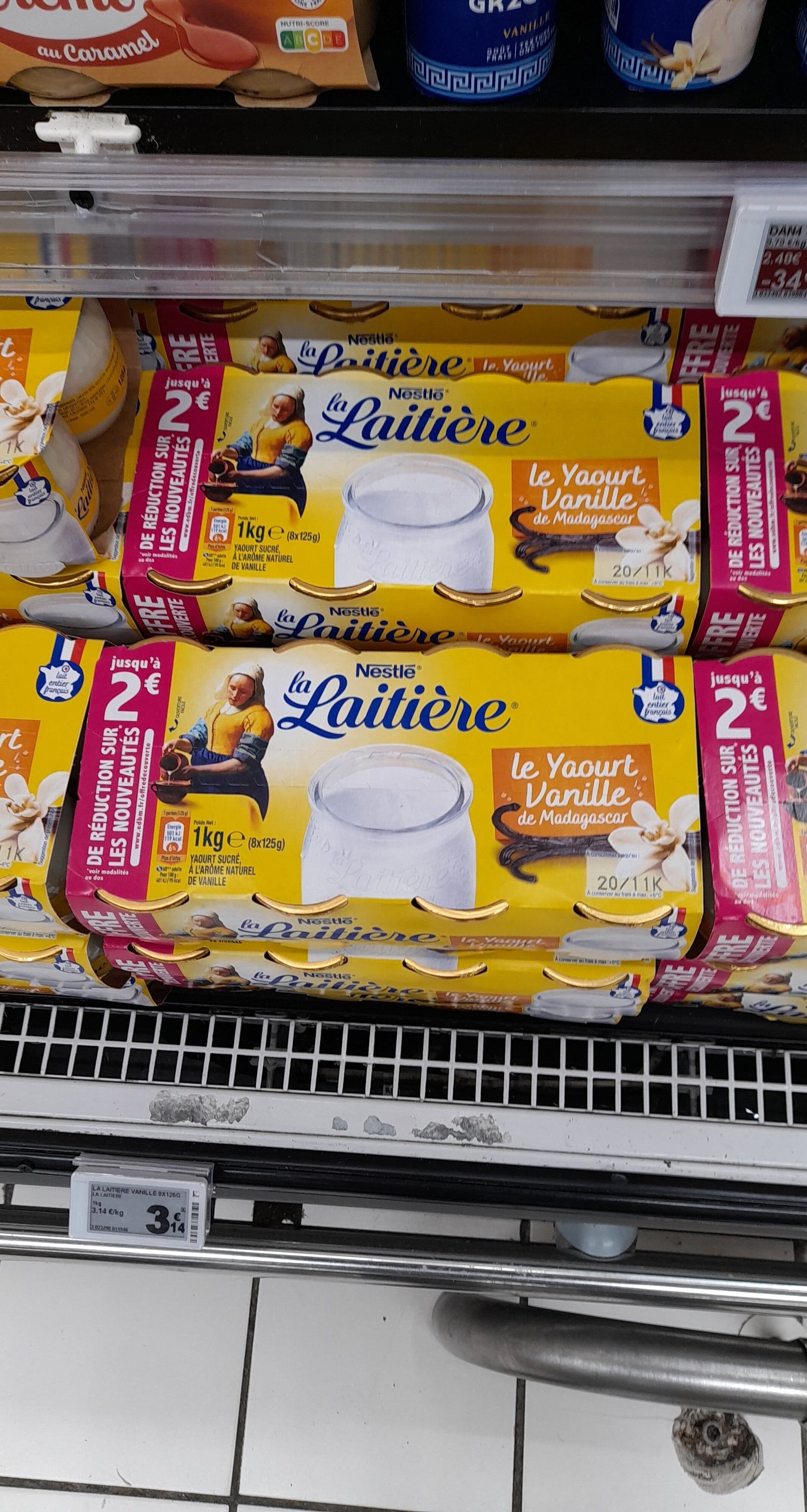 Nestlé la laitière vanille packshot