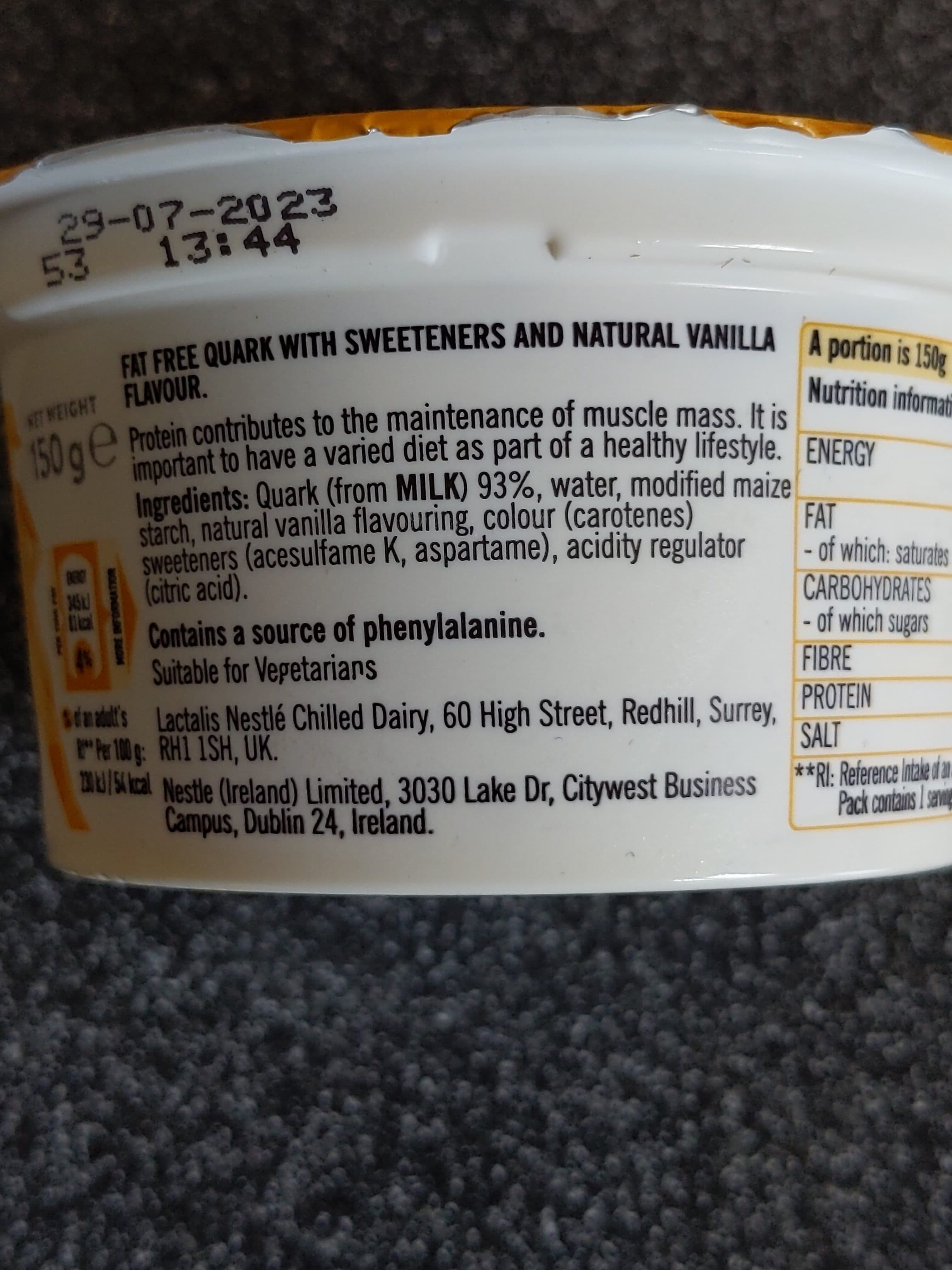 Nestlé LINDAHLS KVARG VANILLA FLAVOURED packshot