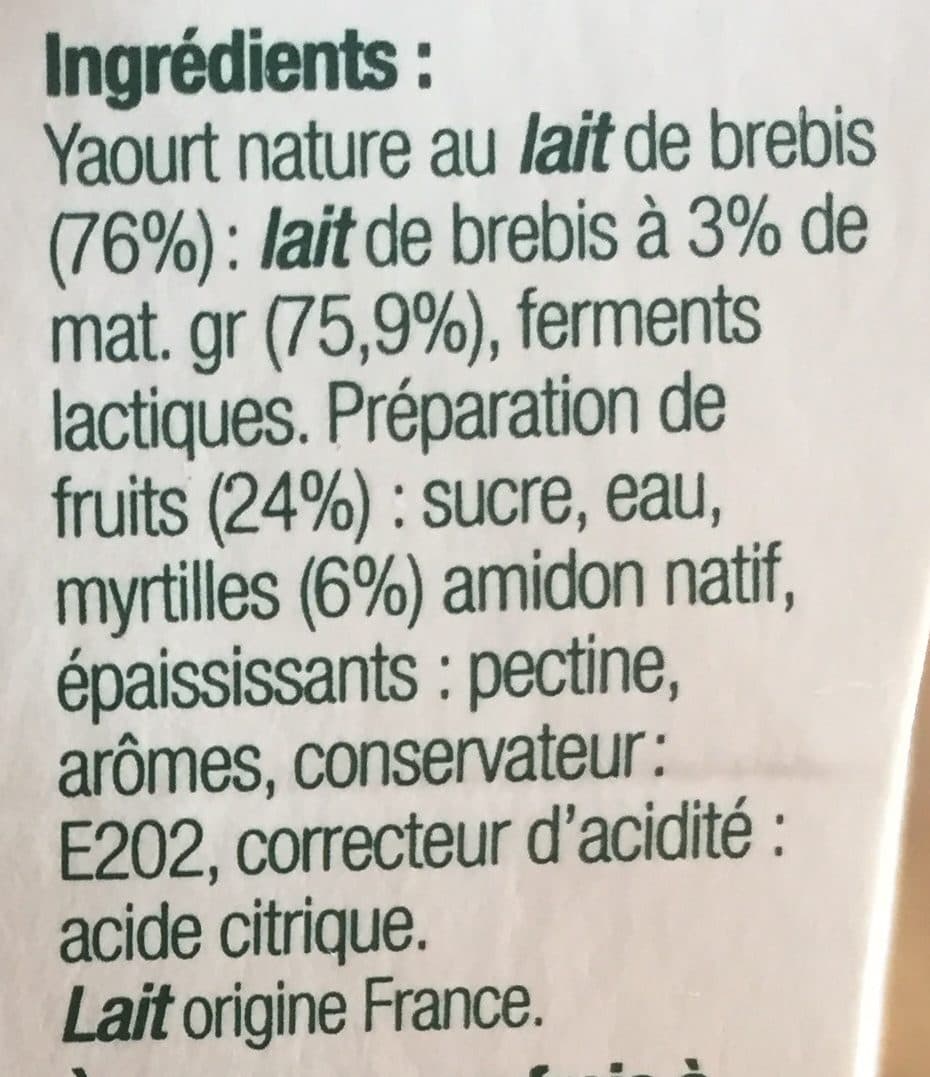 Lou Pérac Yaourt au Lait de Brebis sur Lit de Myrtilles packshot