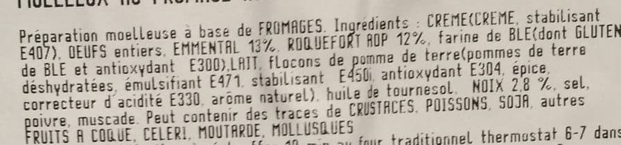 Michel Bolard Moelleux au Fromage Roquefort AOP et Noix packshot