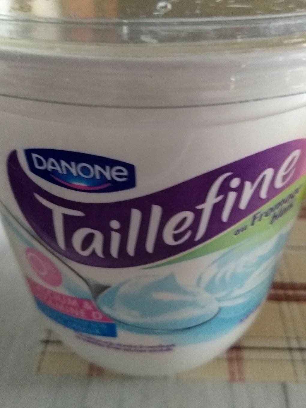 Danone Taille fine au fromage blanc packshot