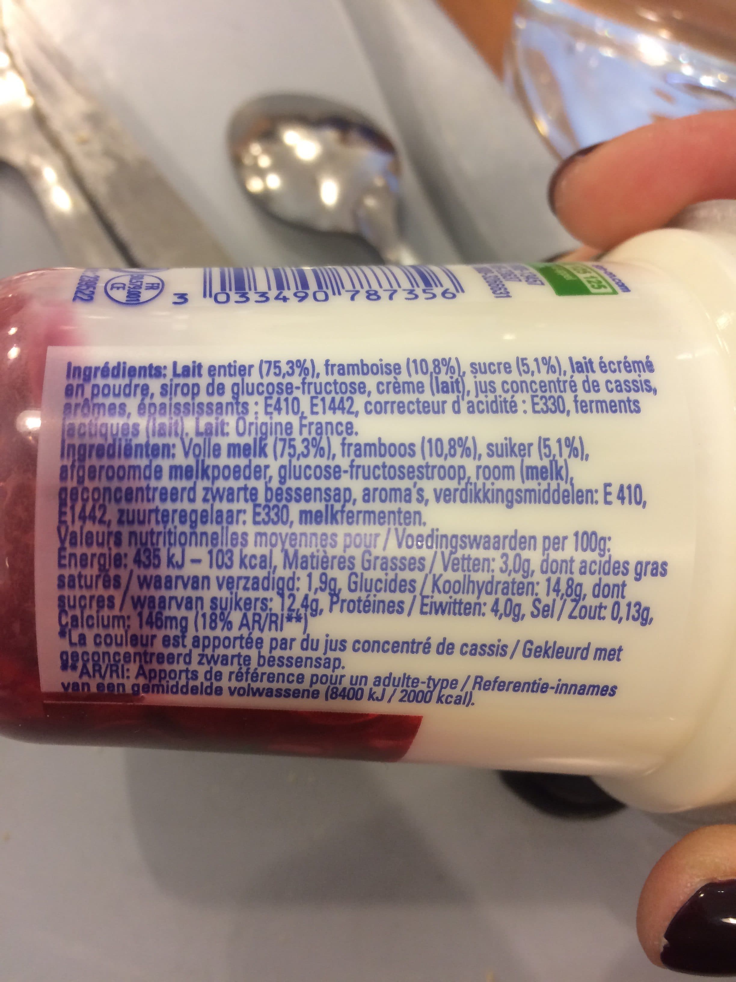 Danone Yahourt packshot