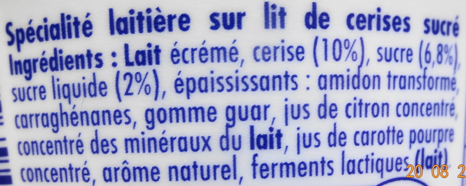 Danio Danio - Spécialité laitière sur lit de cerises sucré packshot