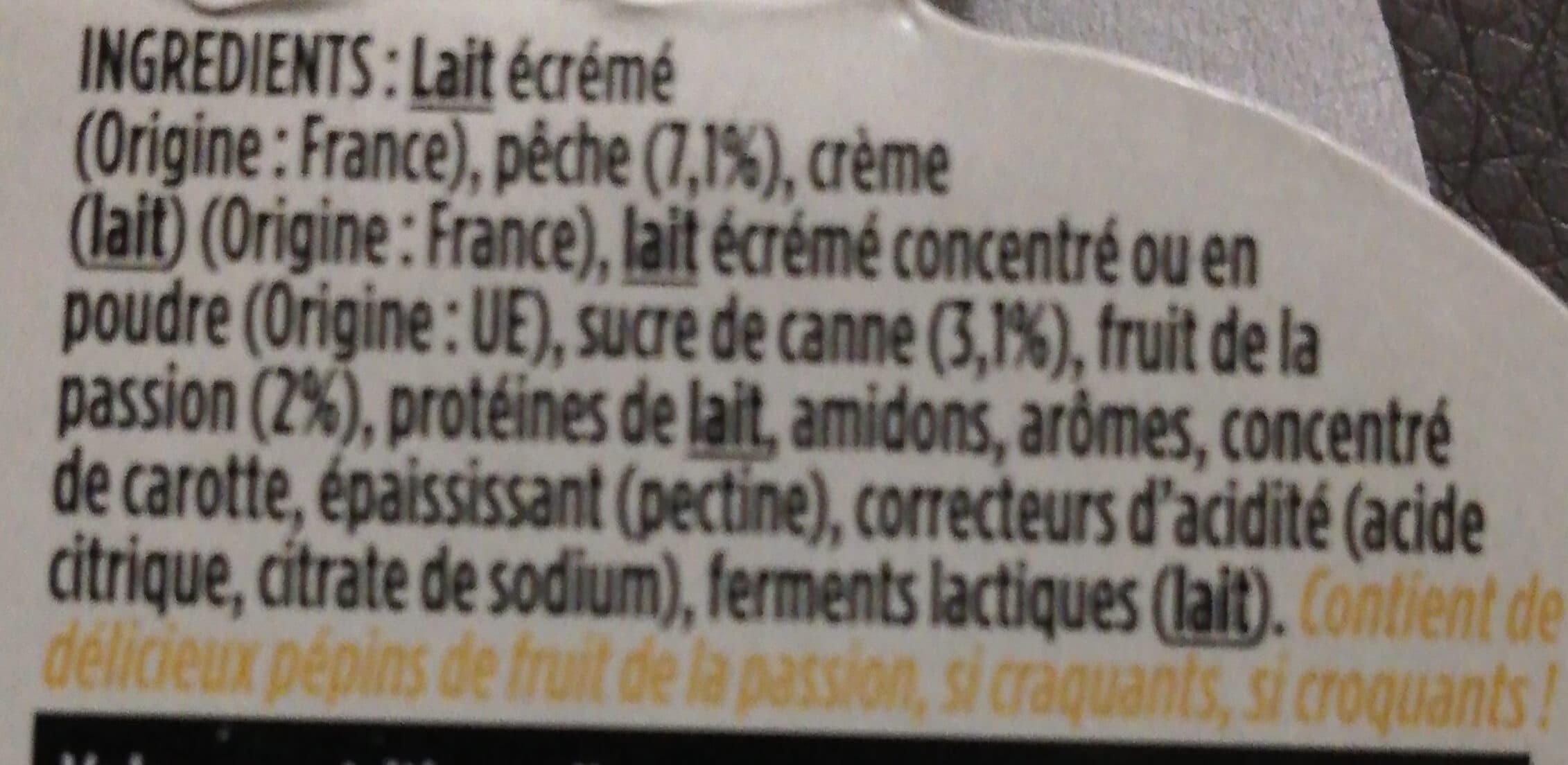 Danone Light & free pêche fruit de la passion packshot