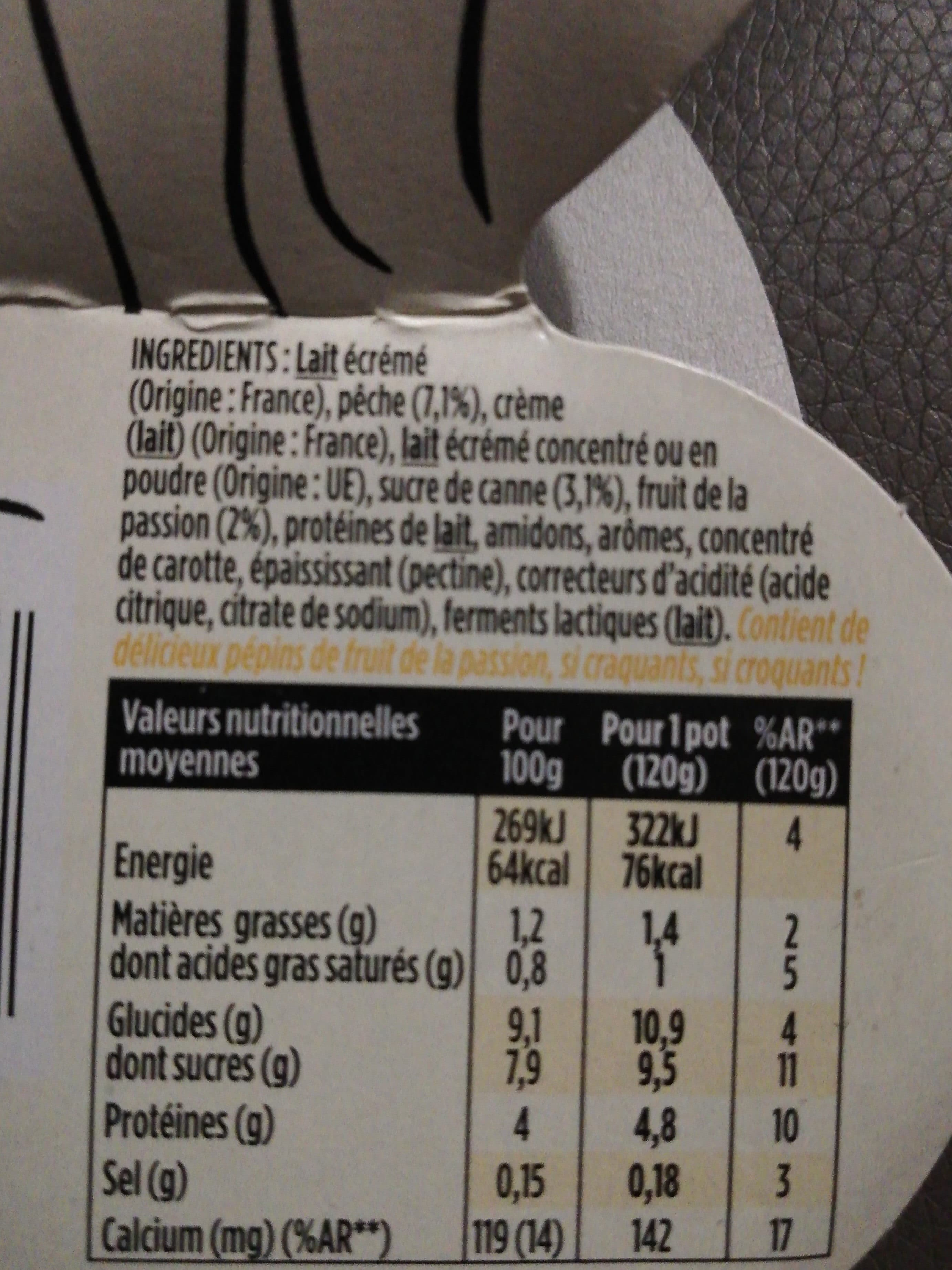 Danone Light & free pêche fruit de la passion packshot