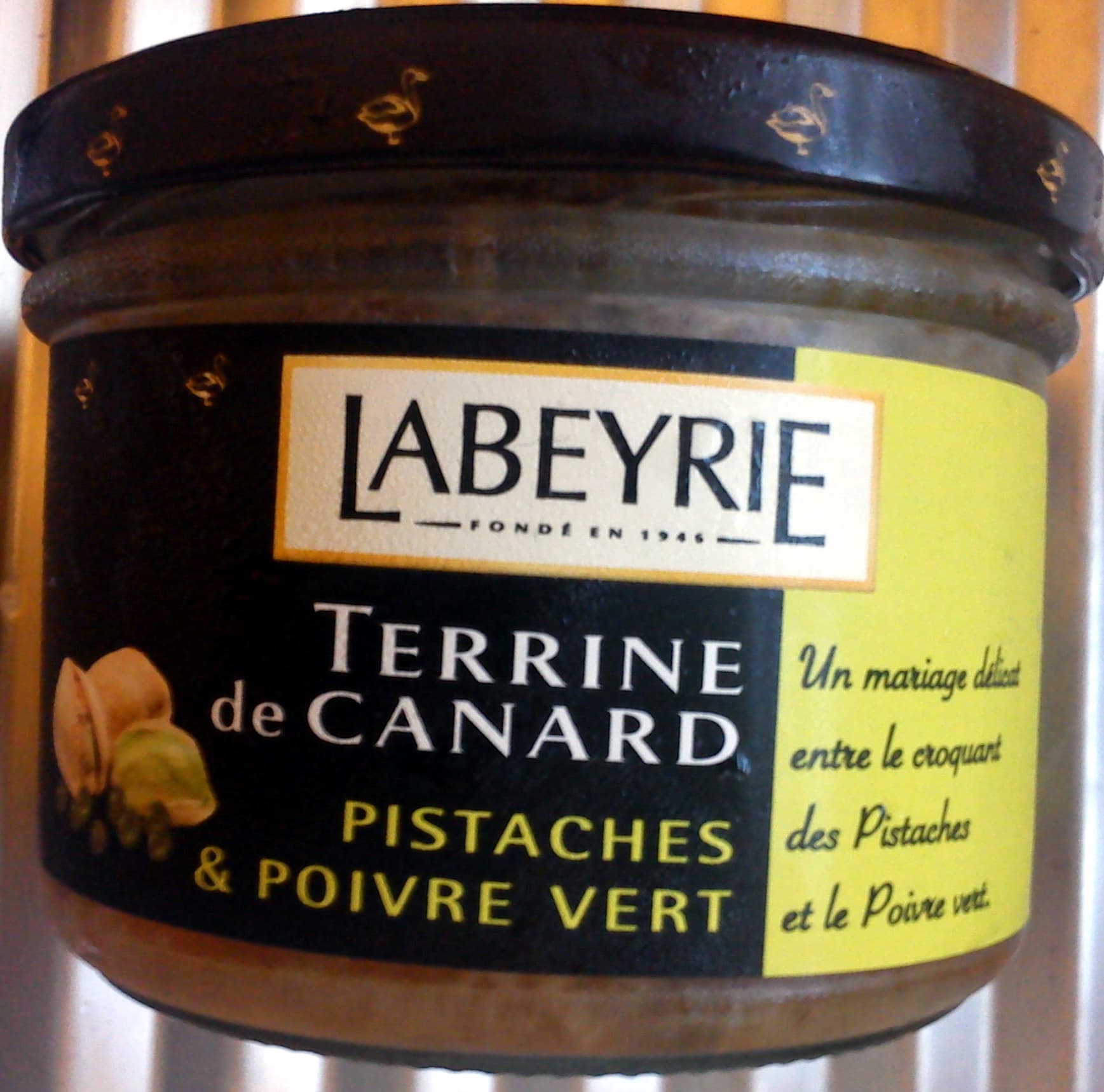 Labeyrie Terrine de canard pistache & poivre vert packshot
