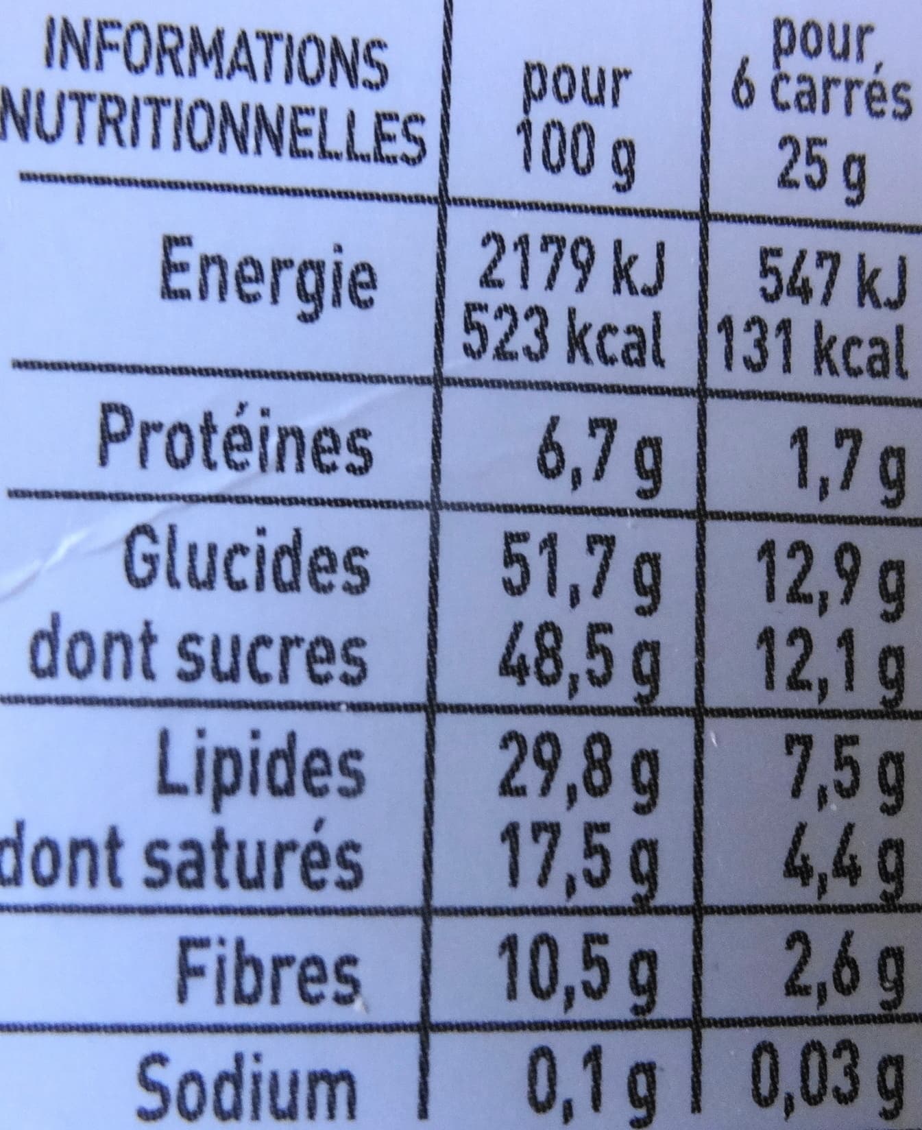 Nestlé Grand Chocolat, éclat caramel pointe de sel packshot