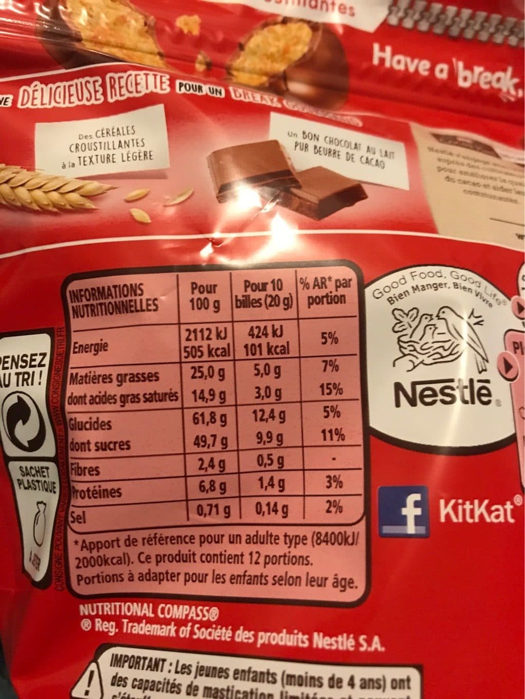 Nestlé KITKAT Ball, Billes au chocolat au Lait, 250g packshot