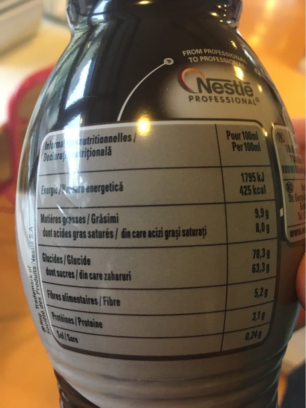 Nestlé Sauce Dessert Chocolat à réchaufferNESTLÉ Docello Bouteille de 1 kg packshot
