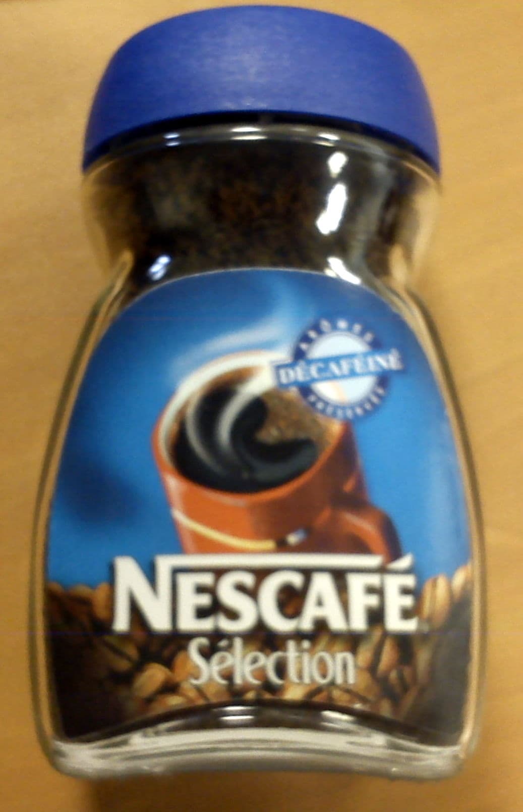 Nestlé Nescafé sélection décaféiné packshot