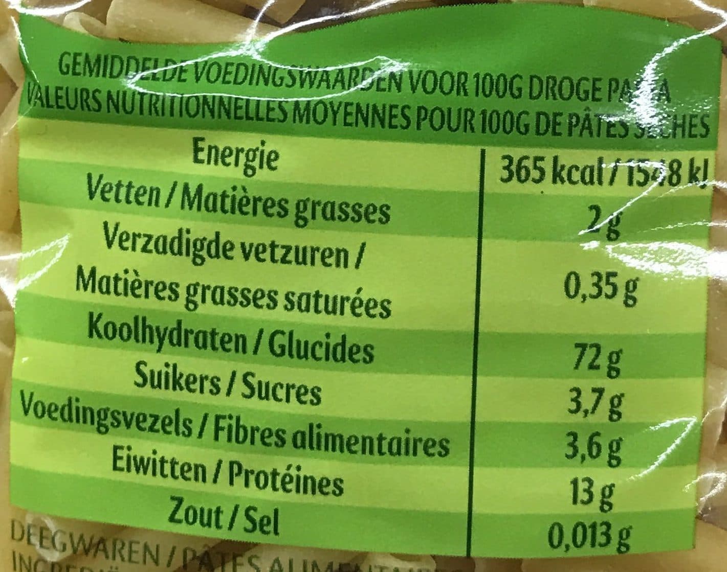 Panzani macaroni packshot