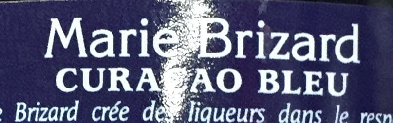 Marie Brizard Liqueur Curaçao bleu packshot