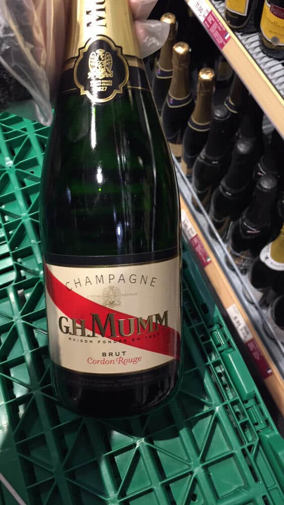 G.H. Mumm G.H. MUMM CHAMPAGNE Cordon Rouge packshot