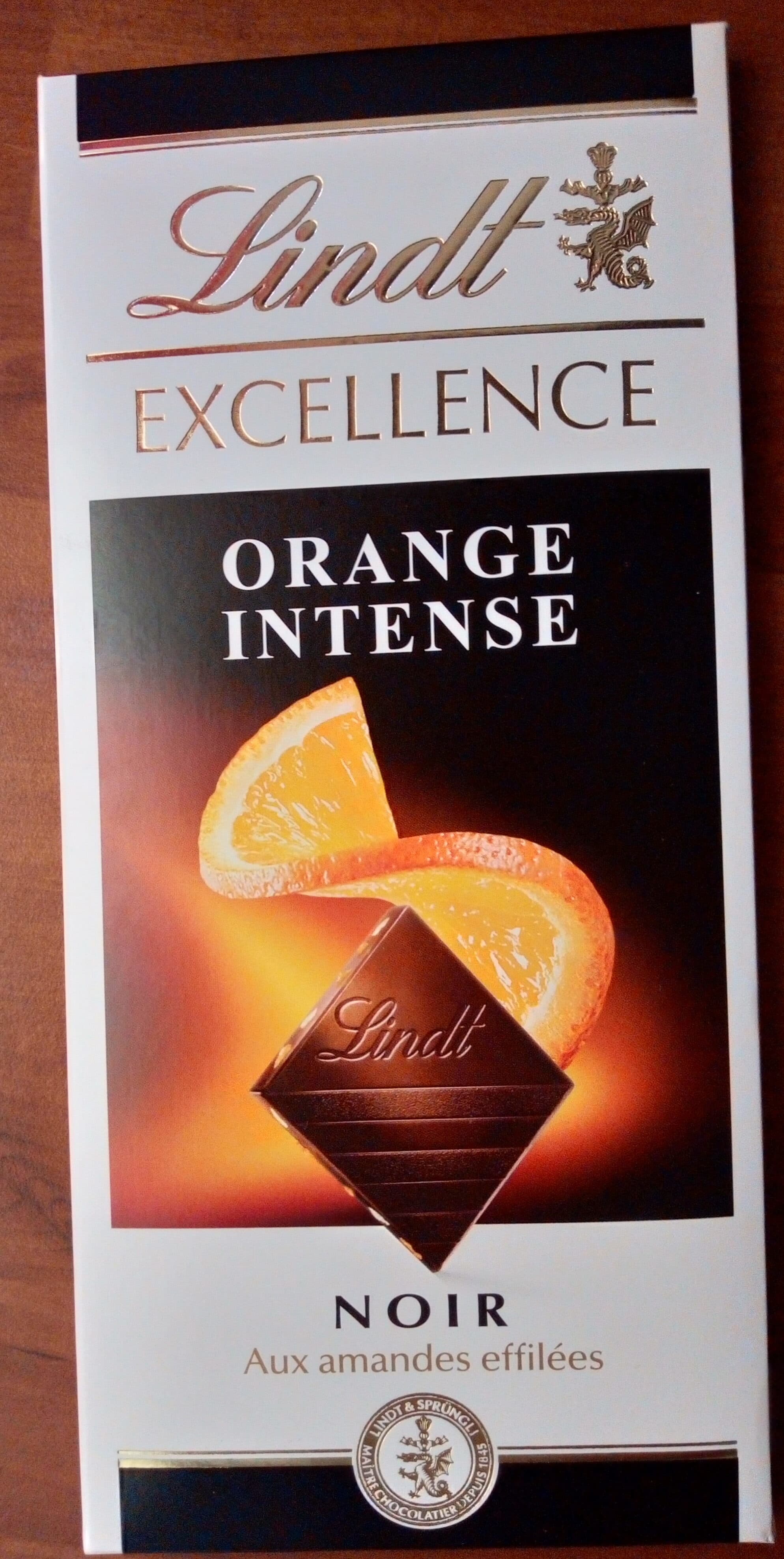 Lindt Excellence Noir Orange Intense packshot