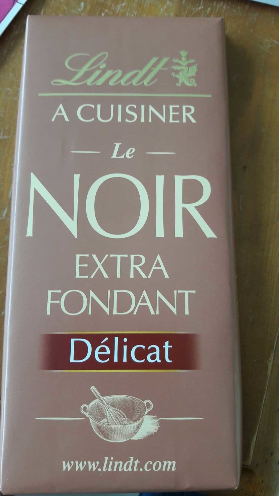 Lindt Chocolat à cuisiner le Noir extra fondant packshot