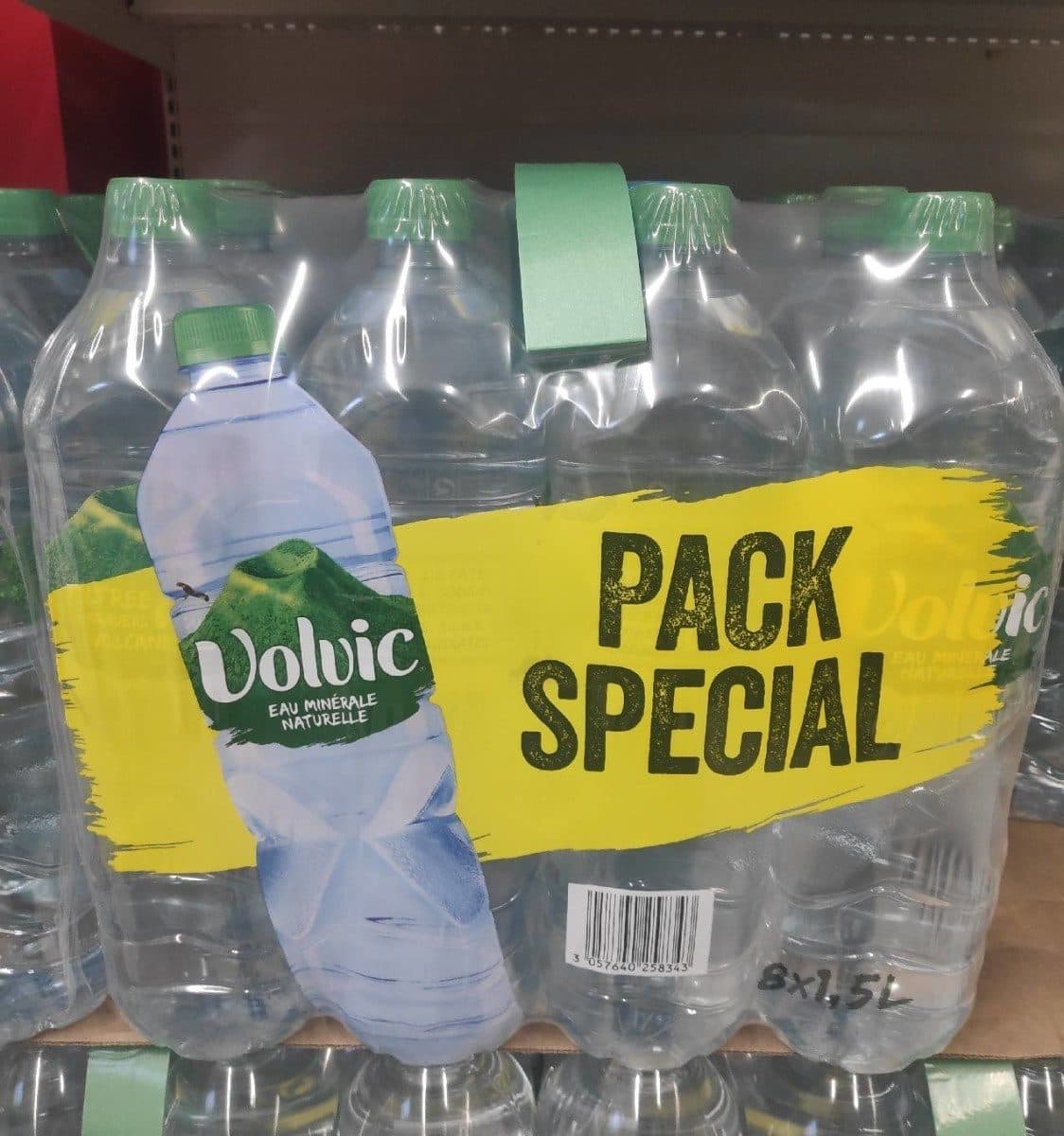 Volvic Volvic pack spécial packshot