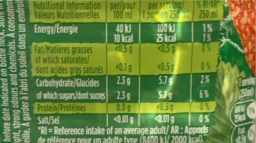 Volvic Touch of Fruit - Strawberry packshot