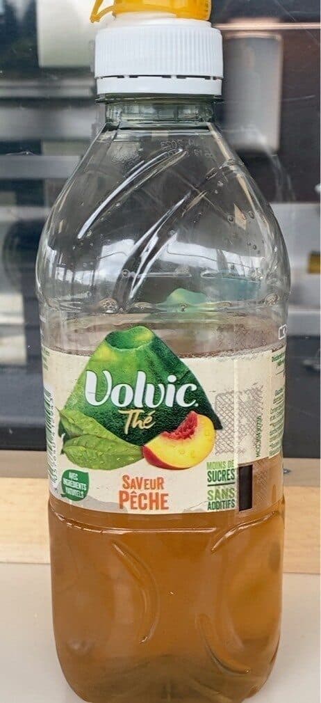 Danone Volvic Tee Pfirsich 75cl PET packshot