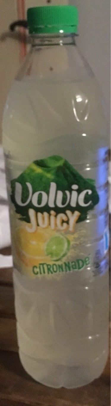Volvic Juicy Citronnade - Eau minérale naturelle packshot