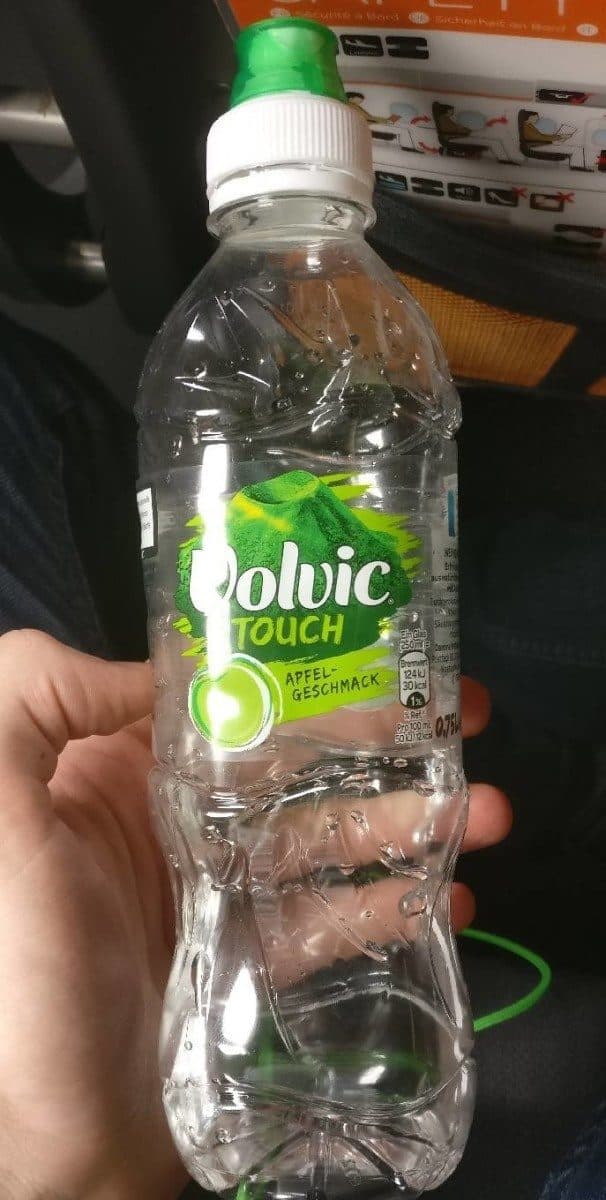 Danone Volvic packshot