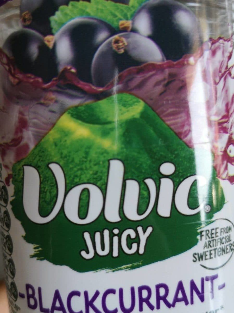 Volvic Volvic juicy Blackcurrant packshot