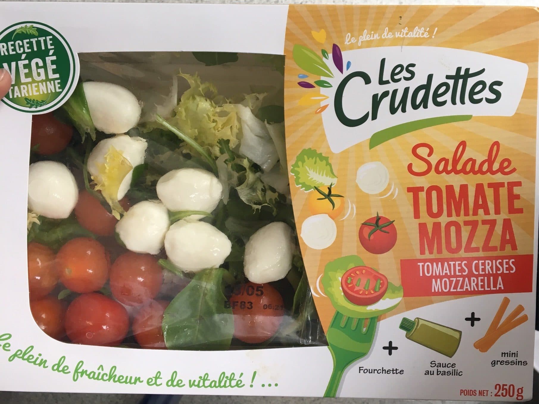 LES CRUDETTES Salade tomate mozzarella, LES CRUDETTES, barquette packshot