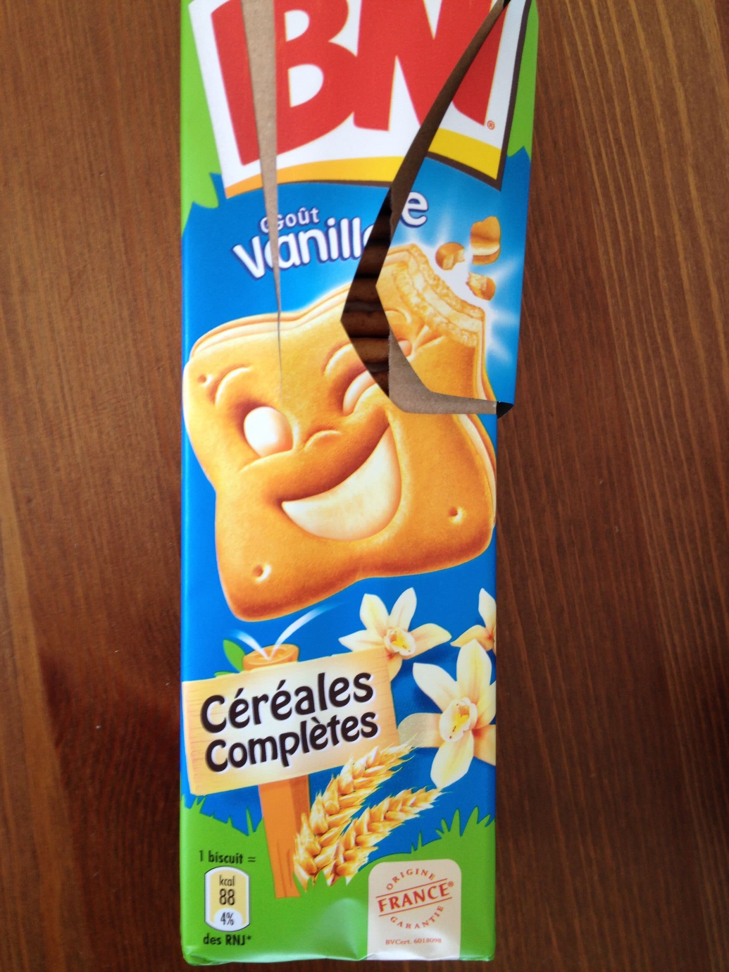 BN Biscuits fourrés goût vanille packshot