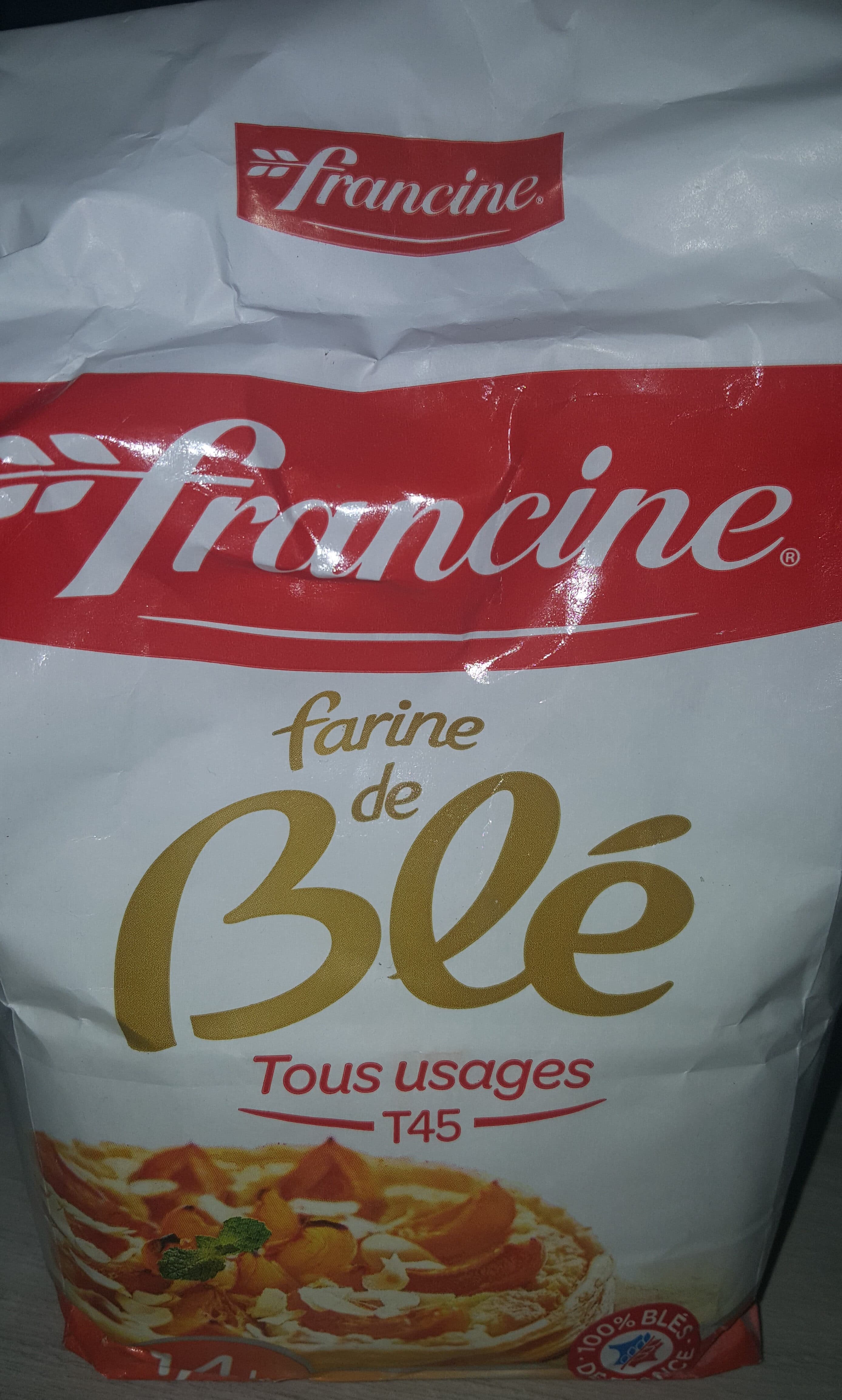 Francine Farine de blé packshot