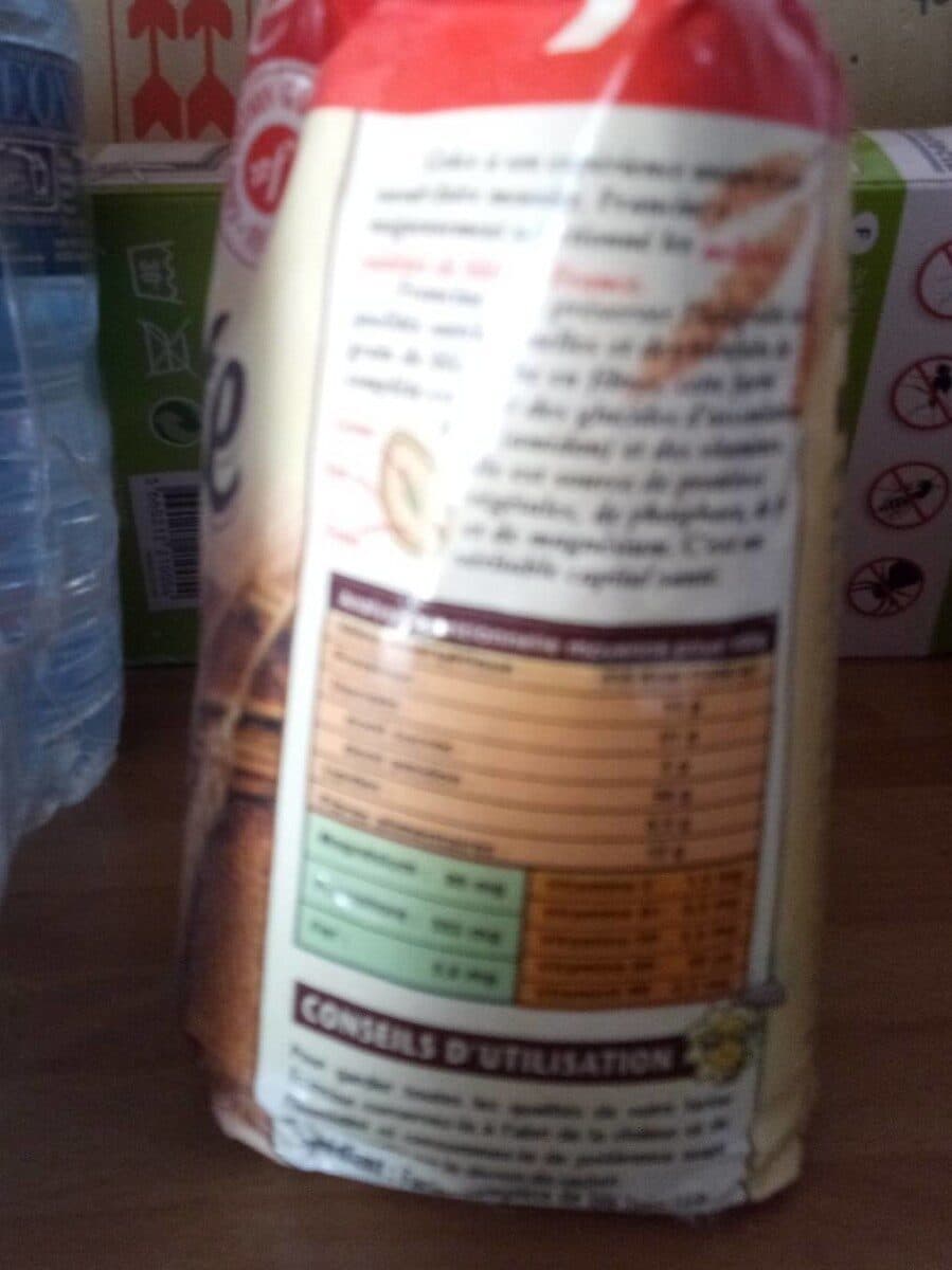 Francine Farine Complète Type 150 packshot