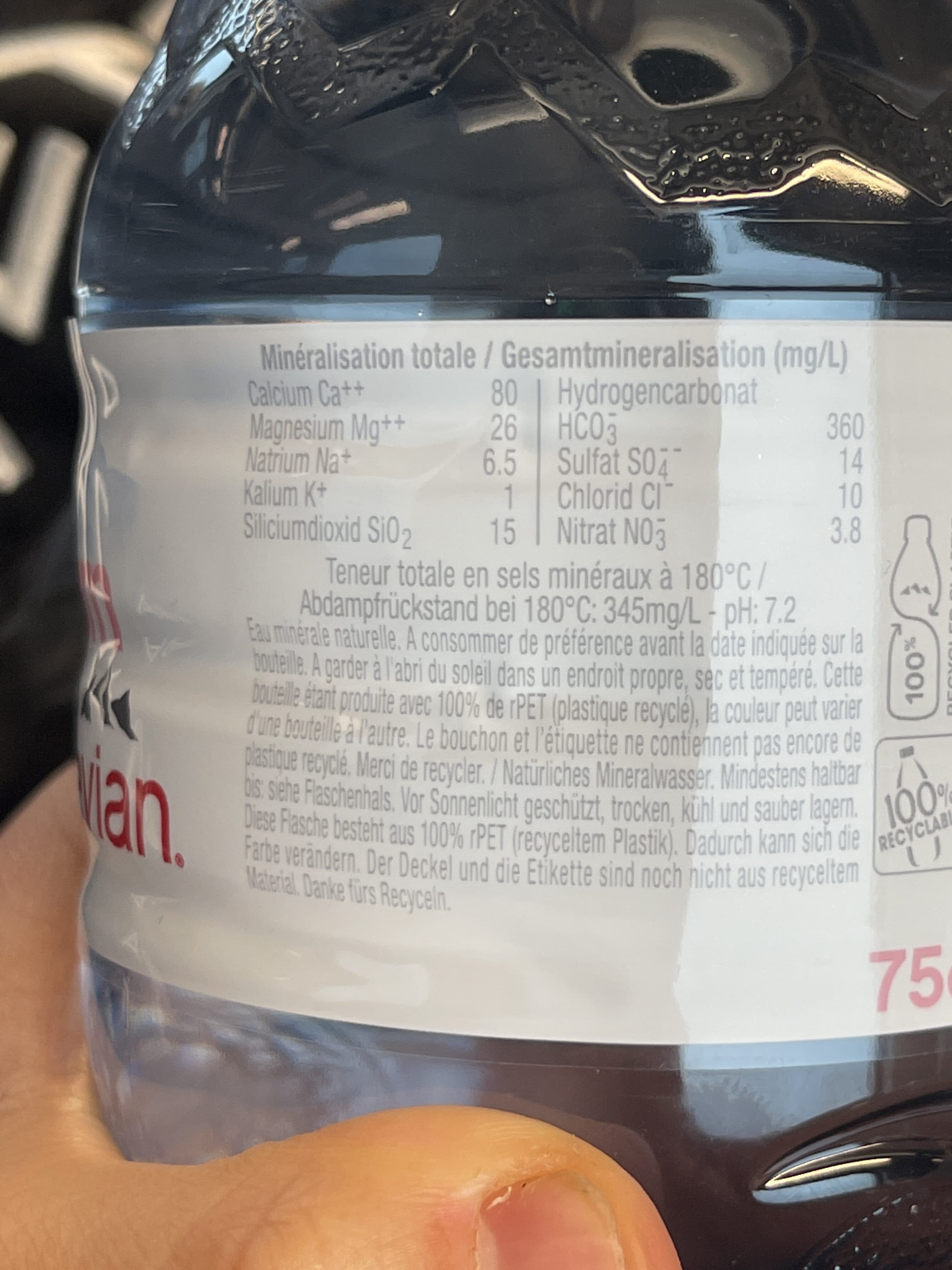 Evian Evian 75cl PET packshot