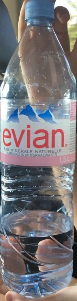 Évian Évian packshot